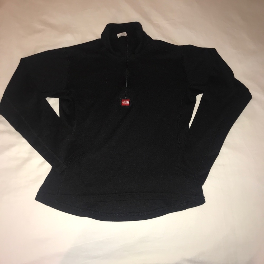 The NorthFace Women’s 1/4 Pullover